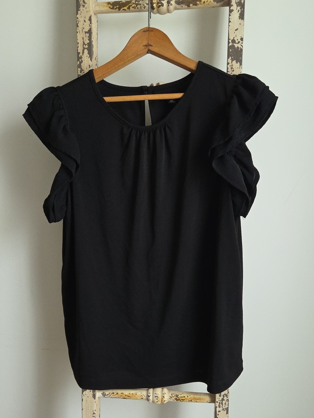 Versona Black Ruffle Sleeve Blouse
